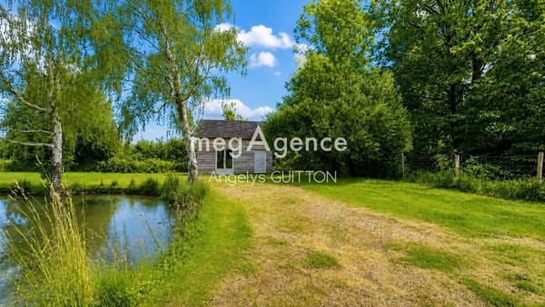 Terrain à Neuvillalais, 72240 - 9848m²