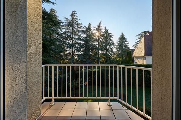 Maison familiale 236 m² avec sous-sol complet  Dijon, secteur recherché et calme