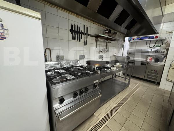  À VENDRE – MURS COMMERCIAUX  Mitry-le-Neuf (77290)