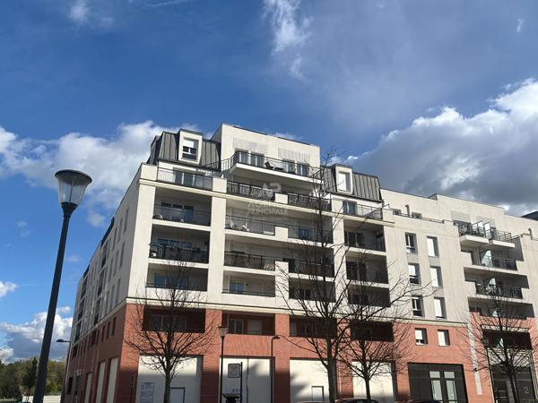 Appartement d'Exception à Vendre à Pontoise - Secteur Bossut 348 000 € ** - Référence 11186