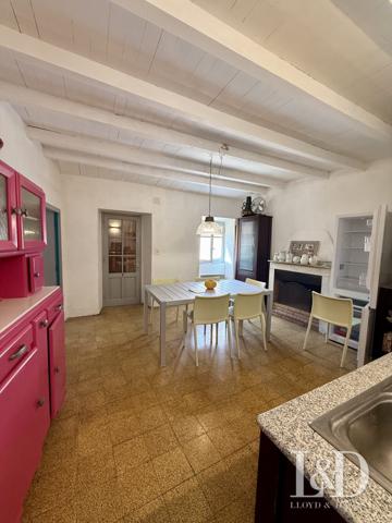 maison de village traditionnelle