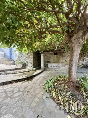 maison de village traditionnelle