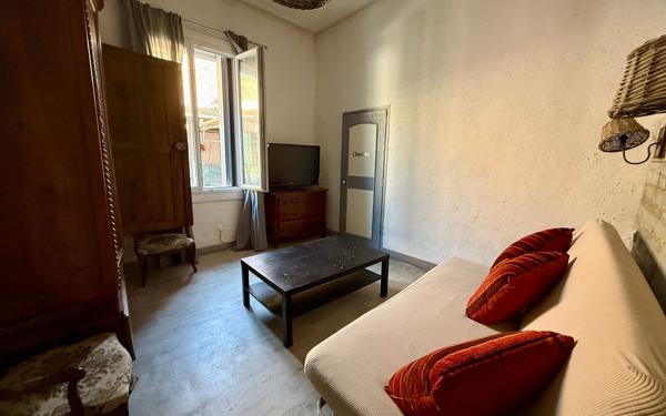 Appartement à vendre    3 pièces • 75 m2 Vauvert