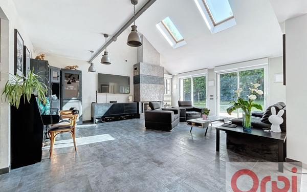 Maison à vendre    8 pièces •  Asnières-sur-Oise