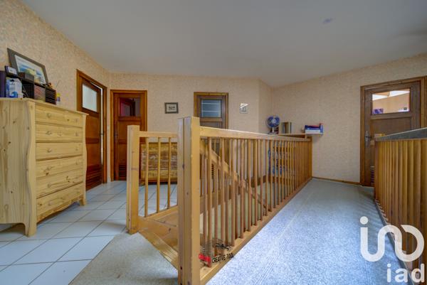 Maison à vendre 7 pièces 153,67 m² Lachaussée