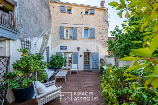 La maison de charme et sa cour préservée