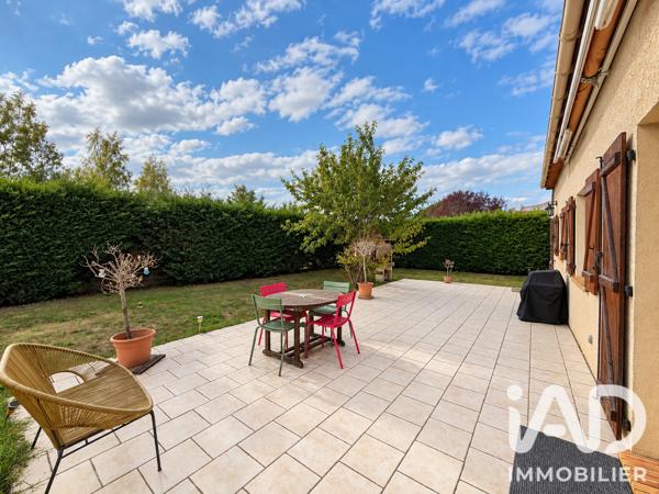 Maison à vendre 7 pièces 168 m² Sainte-Gemme-Moronval