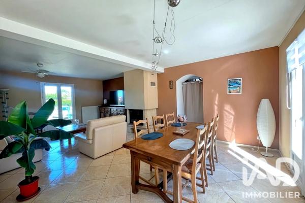 Maison à vendre 7 pièces 168 m² Sainte-Gemme-Moronval