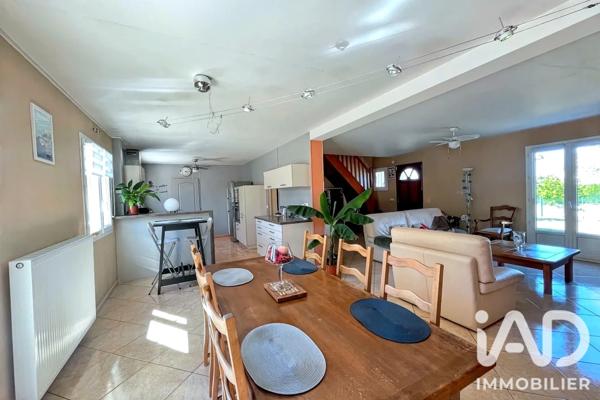 Maison à vendre 7 pièces 168 m² Sainte-Gemme-Moronval