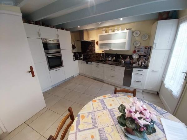 Maison à vendre à Tours dans l'Indre-et-Loire (37000), ref : 013/1406   
TOURS Centre - Prebendes