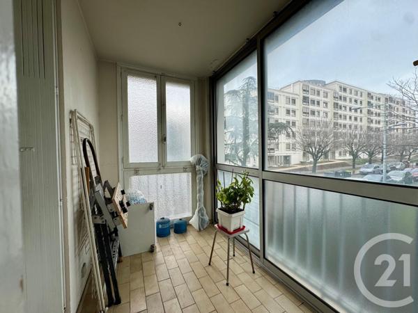 Appartement T3 à vendre  3 pièces - 62,15 m2 VENISSIEUX - 69