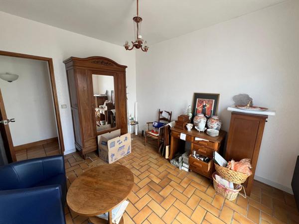 Maison familiale, 4 chambres plus bureau et mezzanine.