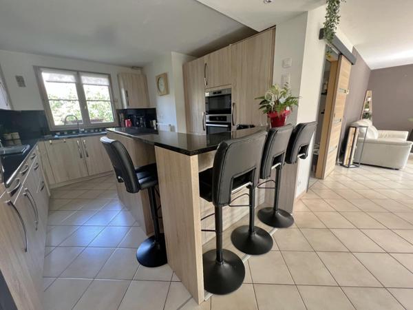 Maison à RONCQ, 59223 - 5 pièces 112m²