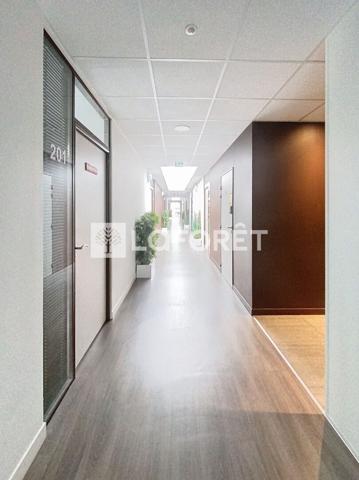Location bureau Serris - 38 m² - 770 €/mois