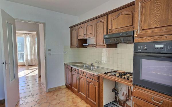 Appartement à vendre    4 pièces • 92,36 m2 Pau