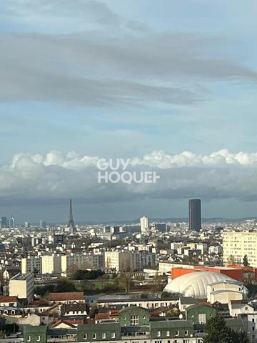 APPARTEMENT À LOUER DE 4 PIÈCES DE 76,99 M²