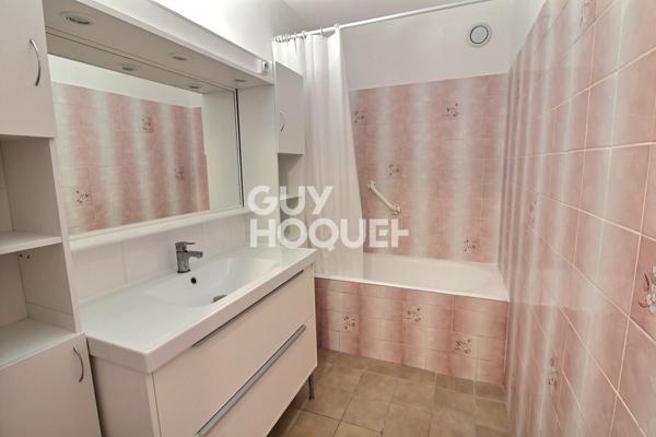 APPARTEMENT À LOUER DE 4 PIÈCES DE 76,99 M²