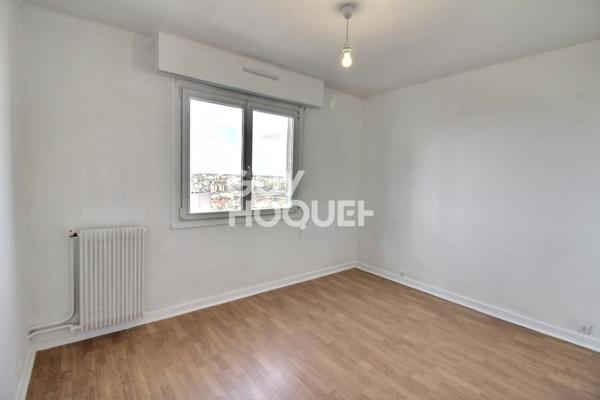 APPARTEMENT À LOUER DE 4 PIÈCES DE 76,99 M²