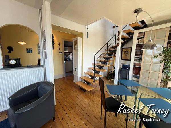 DUPLEX à vendre 4 pièces BELFORT (90) BALCON, et PLACE DE PARKING DANS COUR PRIVÉE !