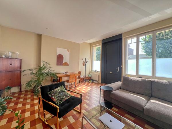 17200 ROYAN ROYAN