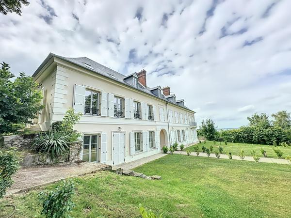 Appartement de prestige dans un château !