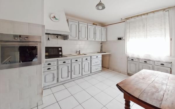 Appartement à vendre    5 pièces •  Marseillan