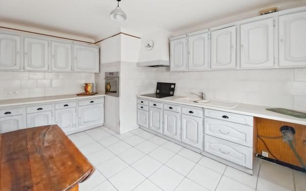 Appartement à vendre    5 pièces •  Marseillan