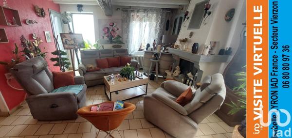 Maison de village 4 pièces de 93 m² à Foëcy (18500)