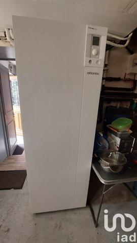 Maison de village 4 pièces de 93 m² à Foëcy (18500)