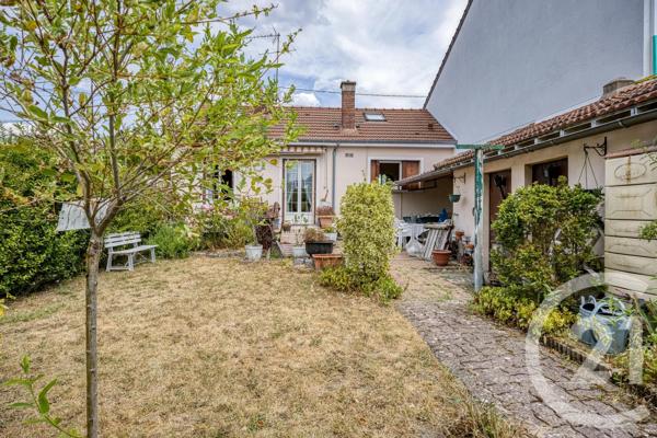 Maison à vendre  3 pièces - 57 m 2   VIGNEUX SUR SEINE  - 91