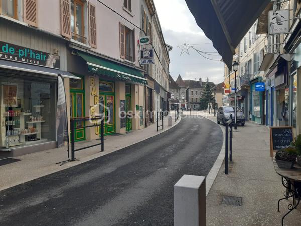 Local commercial de 87 m²