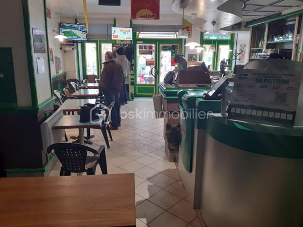 Local commercial de 87 m²