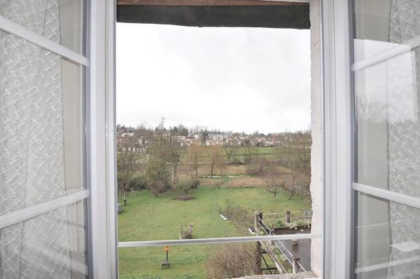Maison en centre ville de 200 m² - 4 chambres