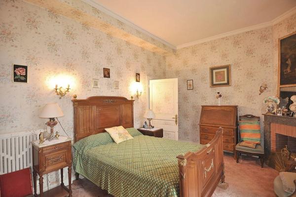 Maison en centre ville de 200 m² - 4 chambres