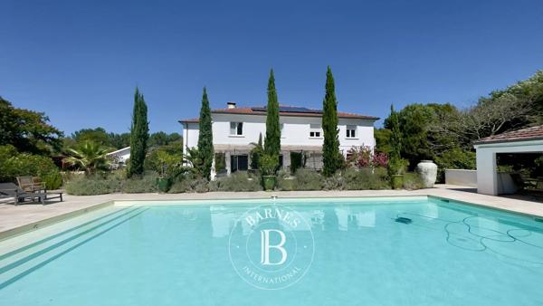 Mimizan, Villa 7 Chambres -  480 m² à vendre