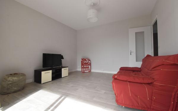 Appartement à vendre    1 pièce • 30 m2 Cosne-Cours-sur-Loire