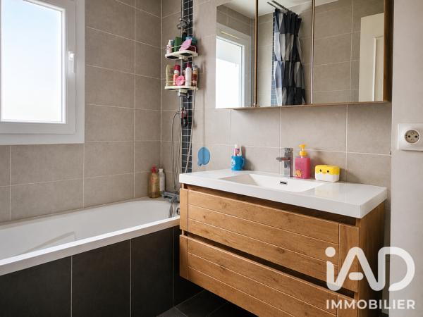 Appartement à vendre 4 pièces 89,83 m² Saint-Ouen-l'Aumône