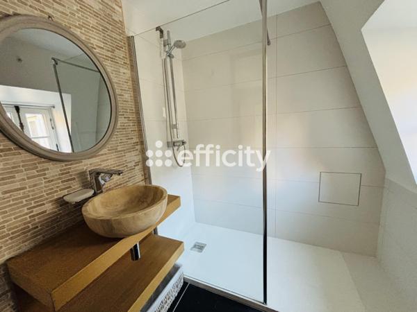 Appartement
         4 pièces
        - 116 m² Exclusivité 350 000 € *
