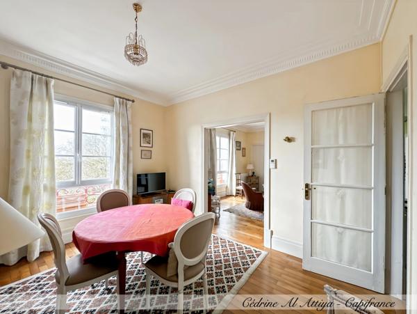 Appartement à vendre 4 pièces 89m2, 3ème étage avec ascenseur, parking, cave