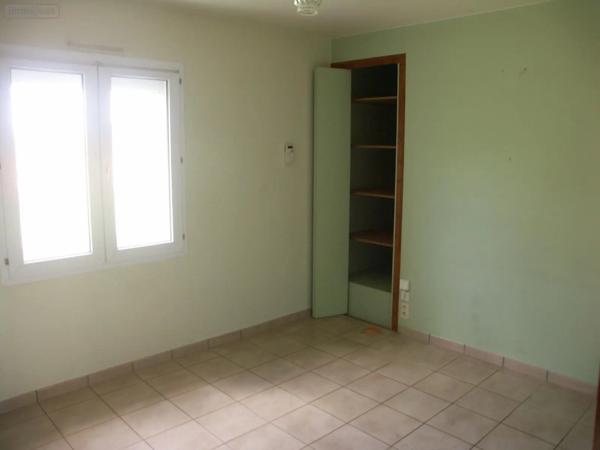Achat - Propriété Longeville-sur-Mer 85560 4 pièces 120 m 2 2000 m 2