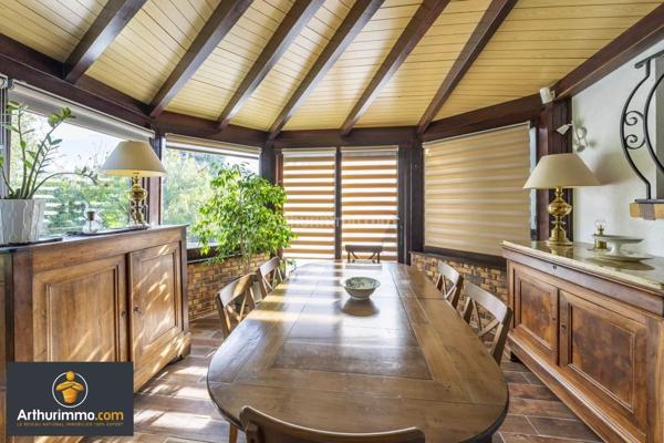 Vente Maison 8 pièces 145 m2 à Saint-Fargeau-Ponthierry