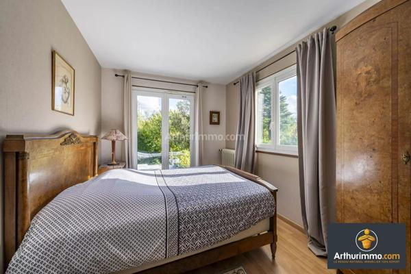 Vente Maison 8 pièces 145 m2 à Saint-Fargeau-Ponthierry