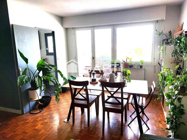 Appartement type1 de 35m² place Rabelais