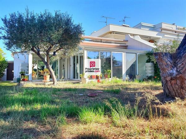 Marina 3 chambres - 100 m² avec jardin à Port Camargue