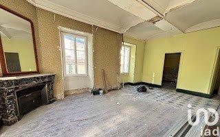 Appartement 4 pièces de 100 m² à Vals-les-Bains (07600)