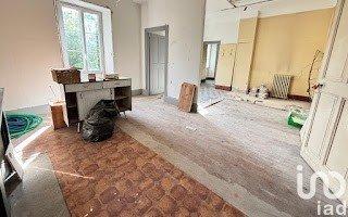 Appartement 4 pièces de 100 m² à Vals-les-Bains (07600)