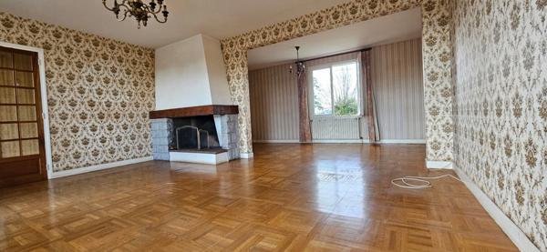 Maison plain-pied avec jardin, sous-sol, garage, 2 chambres