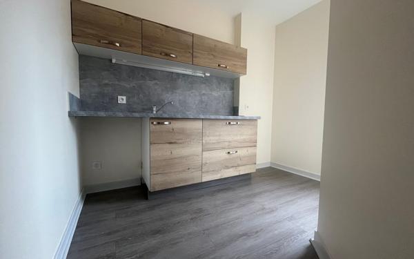 Appartement à louer    1 pièce • 39,70 m2 Mâcon