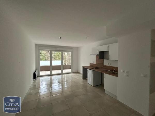 Appartement à louer 2 pièces 44m²