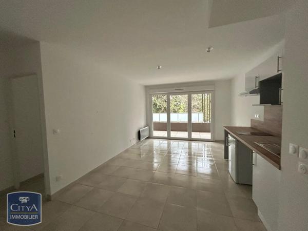 Appartement à louer 2 pièces 44m²